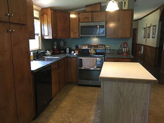 4th image of 122 Dealwood Dr