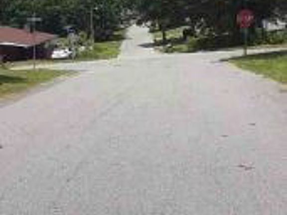 Exterior Neighborhood (street photo)