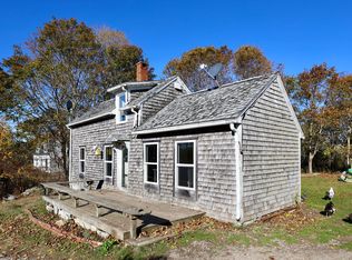 10 Clayter Hill Rd, Vinalhaven, ME 04863