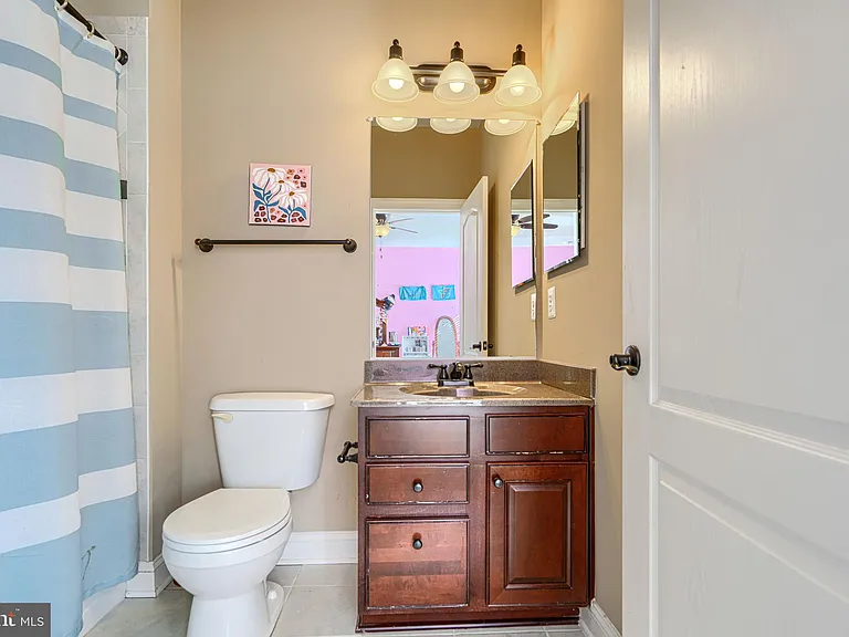 1319 Martin Meadows Dr — Photo 77