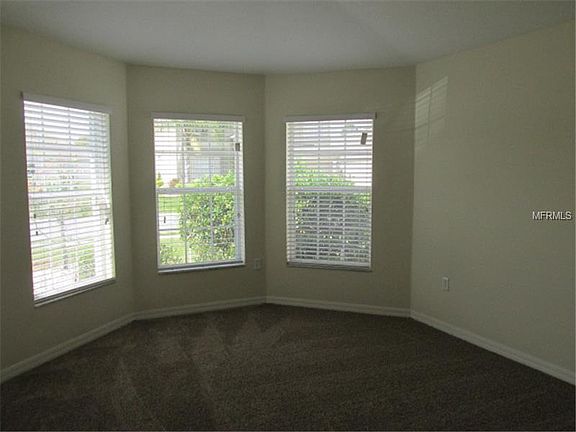 5th image of 7225 Twin Cedar Ln