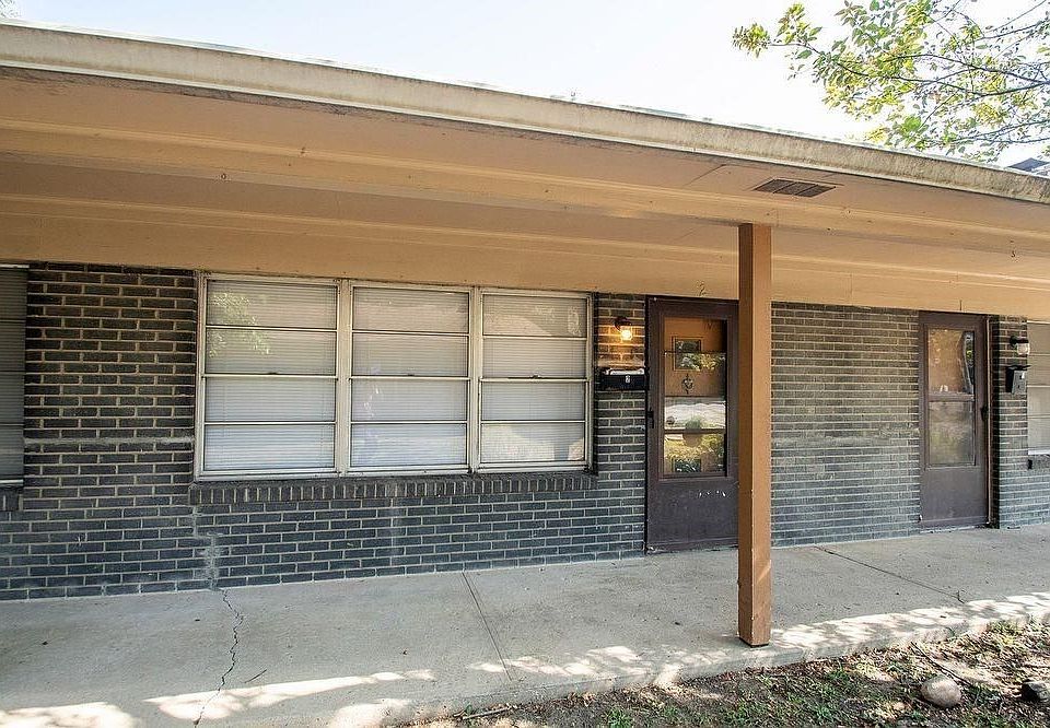1st image of 6134 Hillside Ave #2