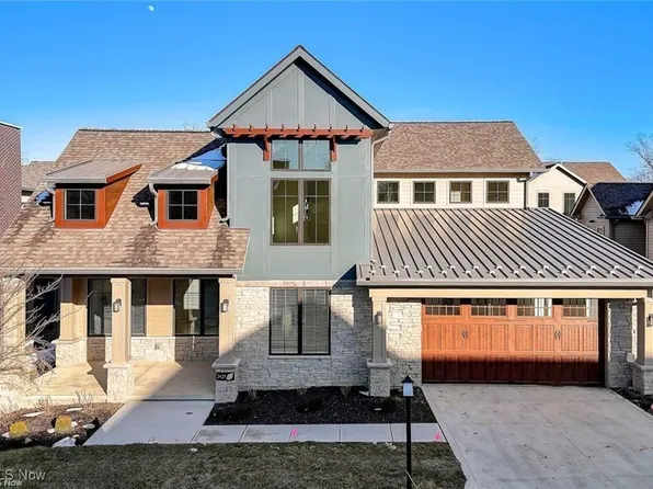 2421 Edgewood Trce, Cleveland, OH 44124