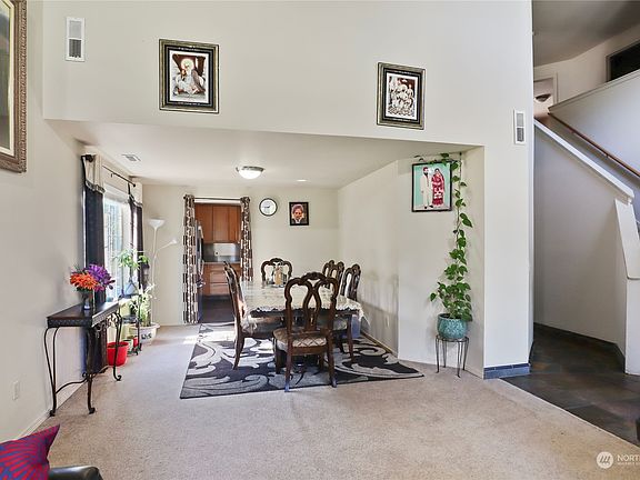 5th image of 12425 SE 223rd Drive