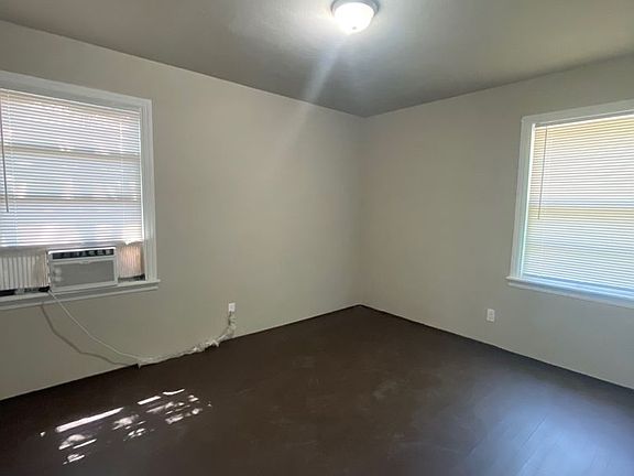 5th image of 1280 High St APT 4