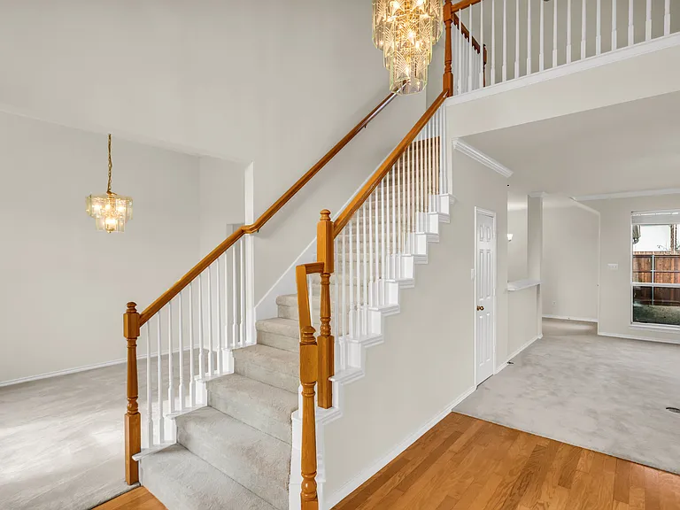 2429 Clear Field Dr — Photo 10