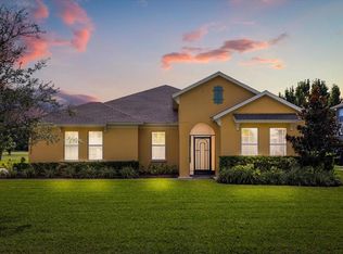 30302 Island Club Dr, Tavares, FL 32778
