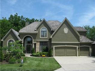 26210 W 111th Pl, Olathe, KS 66061