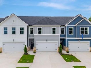 2758 Willowtree Cir, Kennesaw, GA 30144