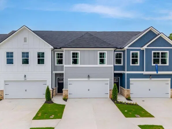 2758 Willowtree Cir, Kennesaw, GA 30144