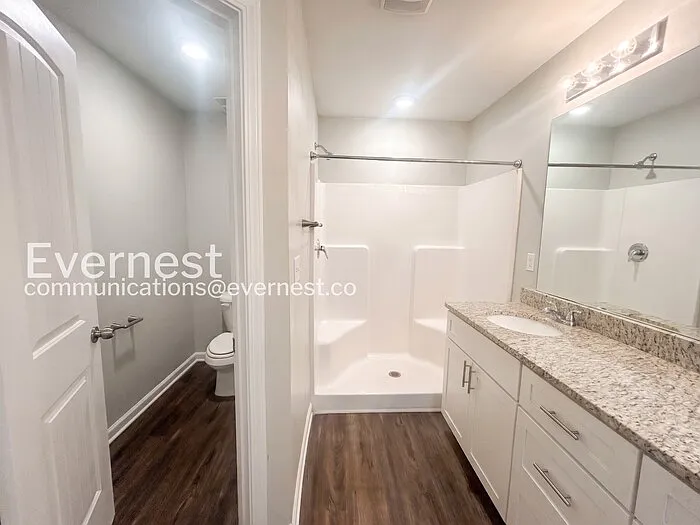 5298 Hanover St — Photo 9