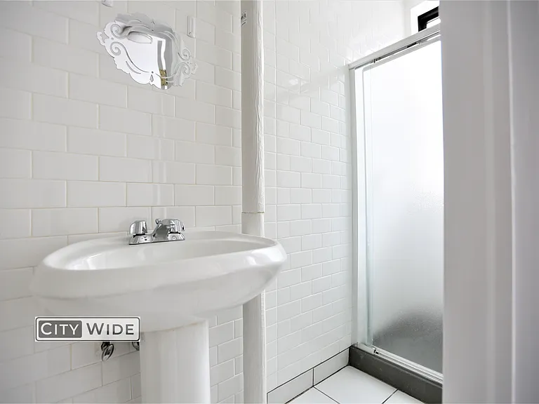 234 E 89th St #4W — Photo 10