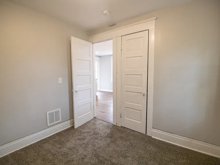 100 Zittel St #3 — Photo 14