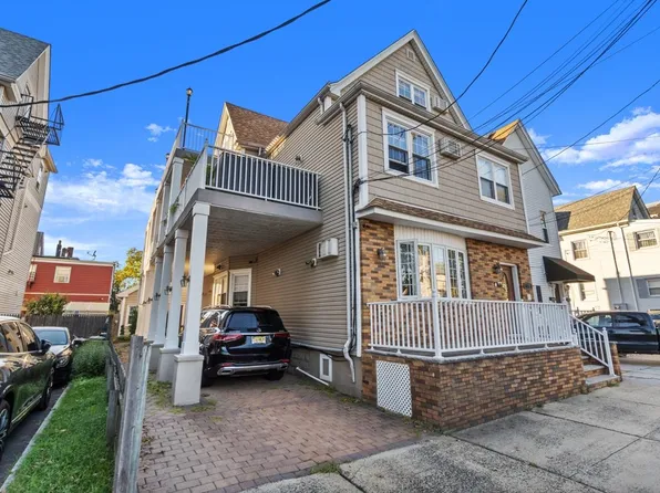 547 Avenue E #3, Bayonne, NJ 07002