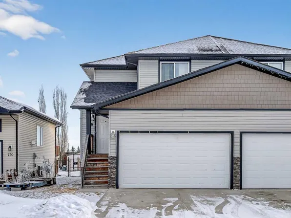 728 SW Carriage Lane Dr, Carstairs, AB T0M 0N0