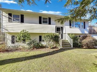 10 David Dr, North Salem, NY 10560