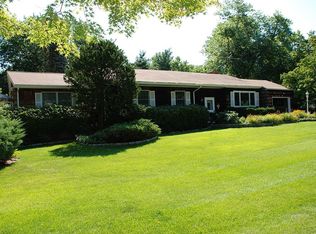 1 Armand Pl, Valhalla, NY 10595