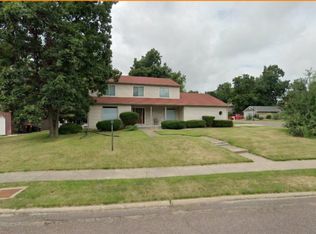 6231 N Talisman Ter, Peoria, IL 61615