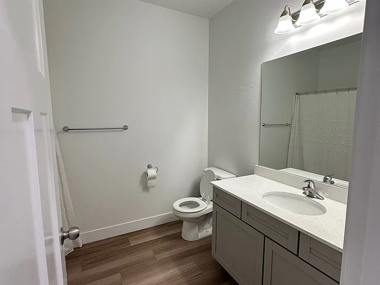 884 N Van Dyne Dr #203 — Photo 18