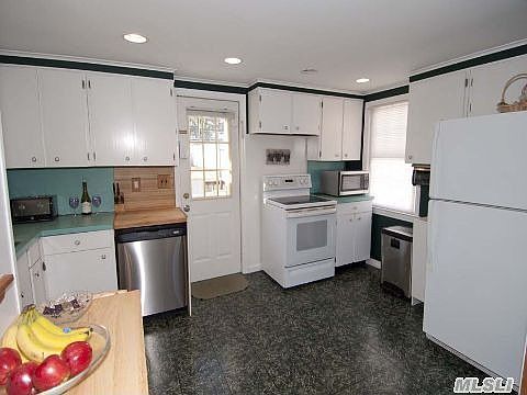 3rd image of 254 Norma Ave