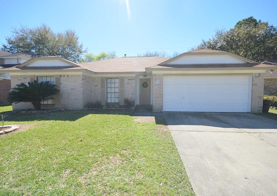 1st image of 8127 Big Oak Trail Dr