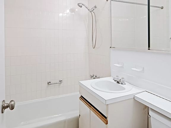 3rd image of 23 10th St #5E