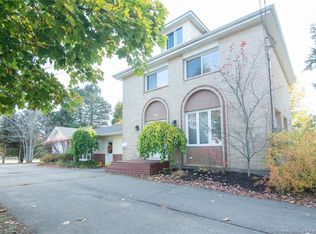 705 Amirault St, Dieppe, NB E1A1E9