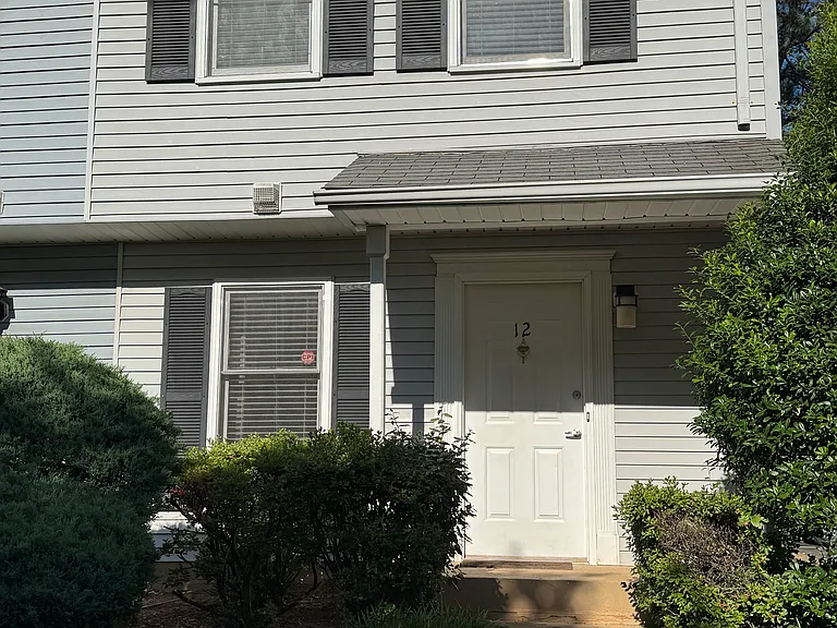 12 Durbin Pl — Photo 1