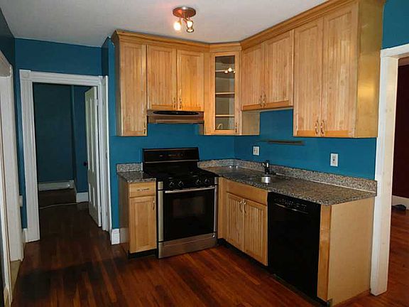 2nd image of 60 Evergreen St #1