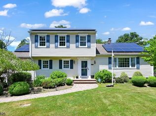 155 Vreeland Rd, West Milford, NJ 07480