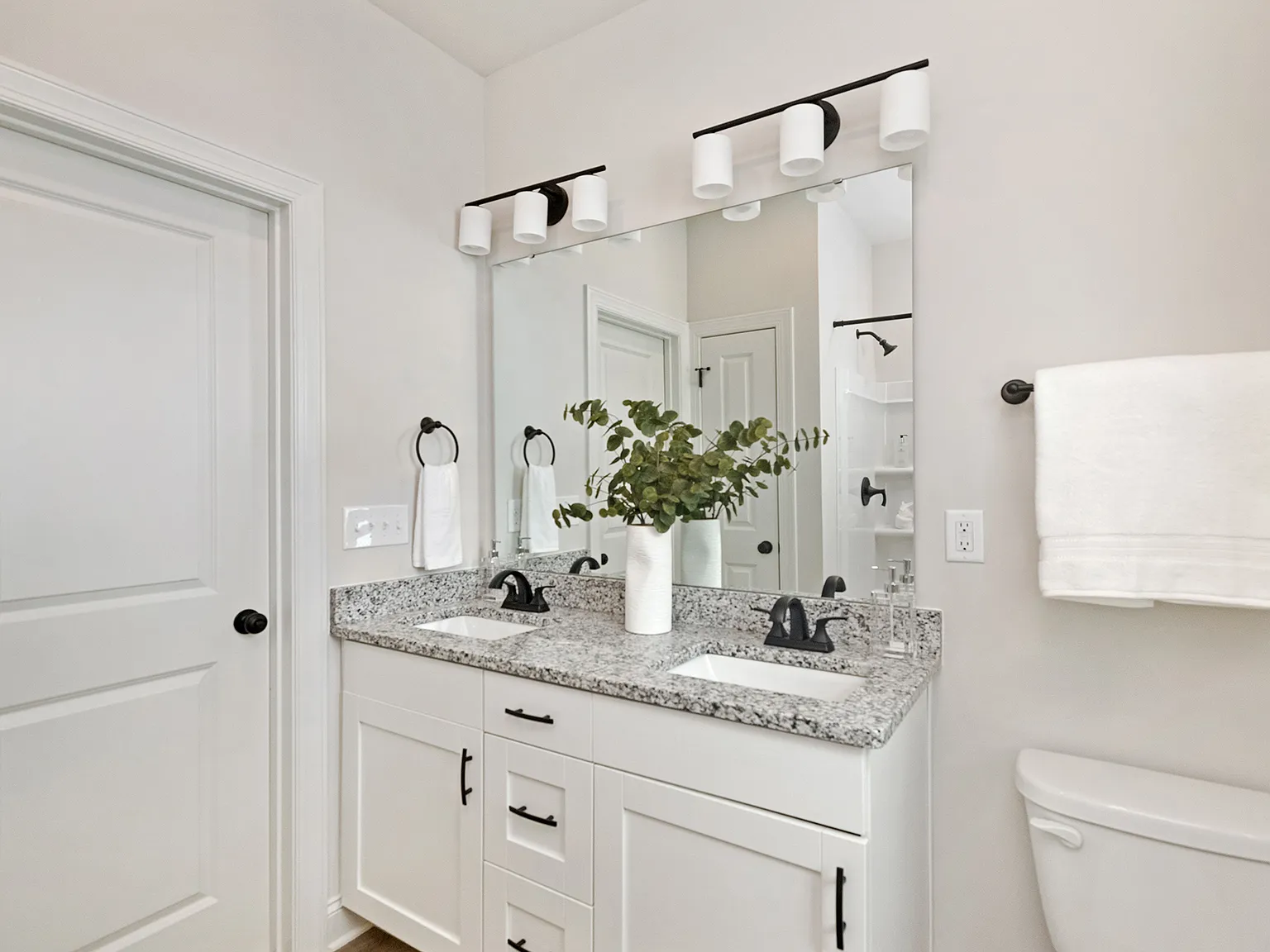 2309 Ellen Avenue - 1 — Photo 3