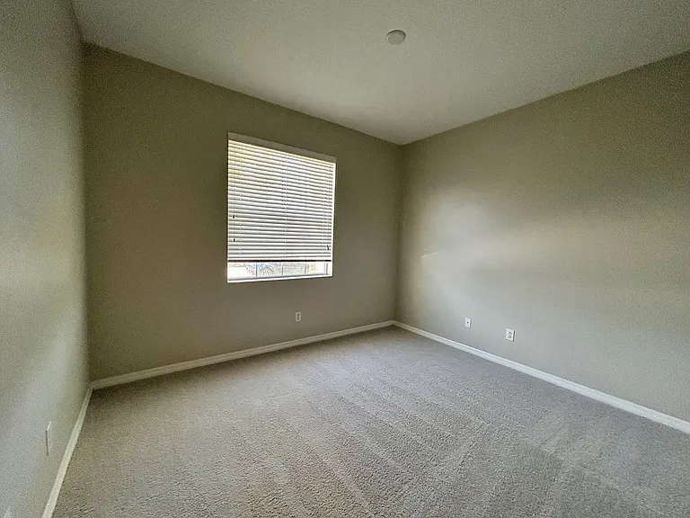 2742 Carrickton Cir — Photo 14
