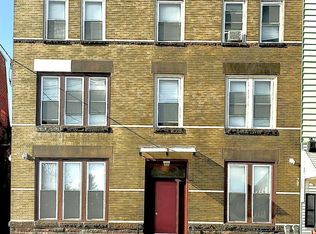 221 N 8th St APT 24, Lebanon, PA 17046