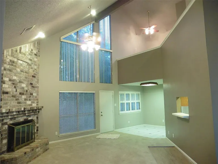 3607 Duncaster Dr — Photo 3