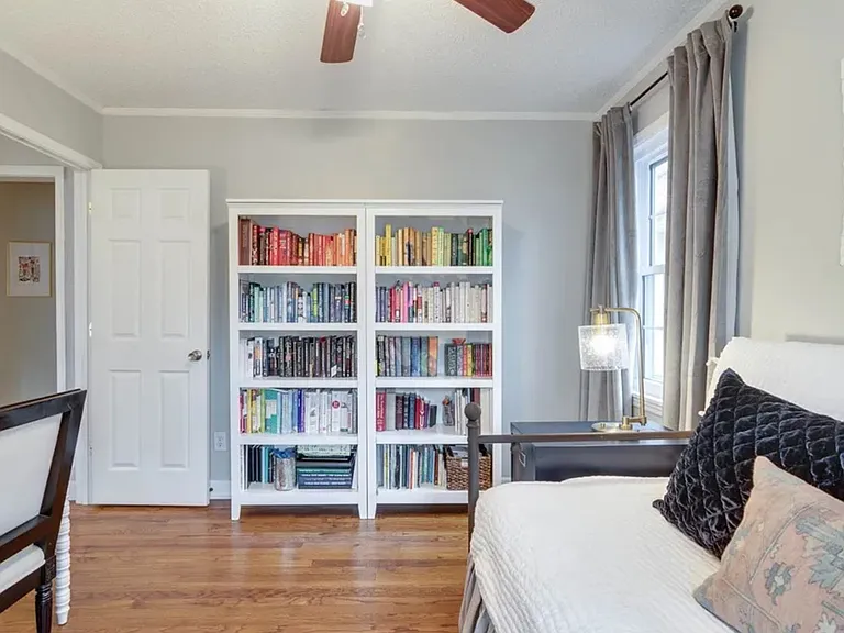 3878 Lytle Cir — Photo 18