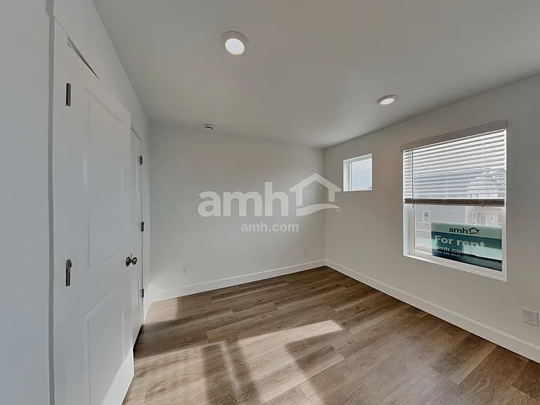 10057 Atchinson Ct — Photo 10