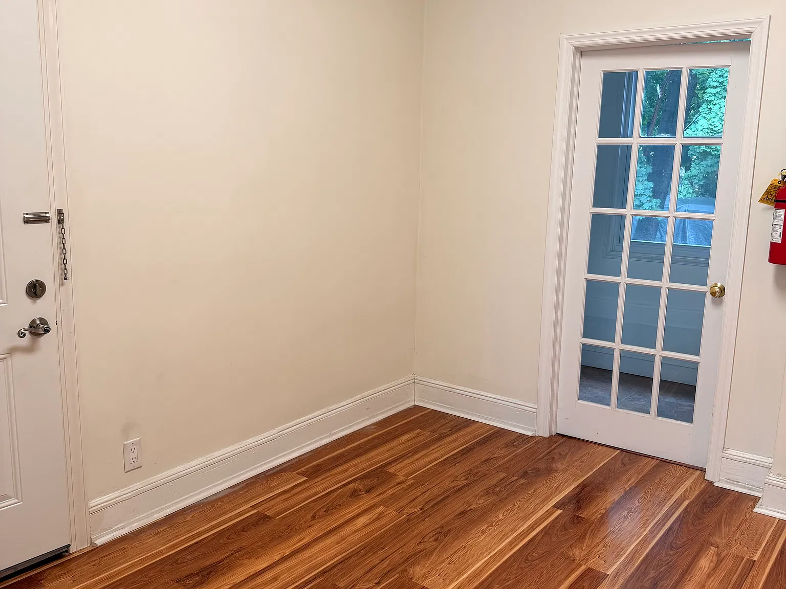 1 bed, 700 sqft, $1,675 — Photo 3