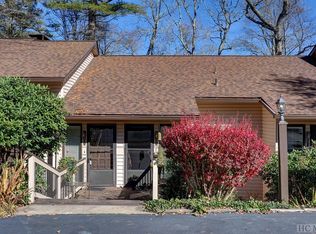 203 Highlands Mountain Clb #203, Highlands, NC 28741