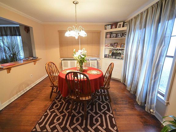3rd image of 291 Fishel Ave
