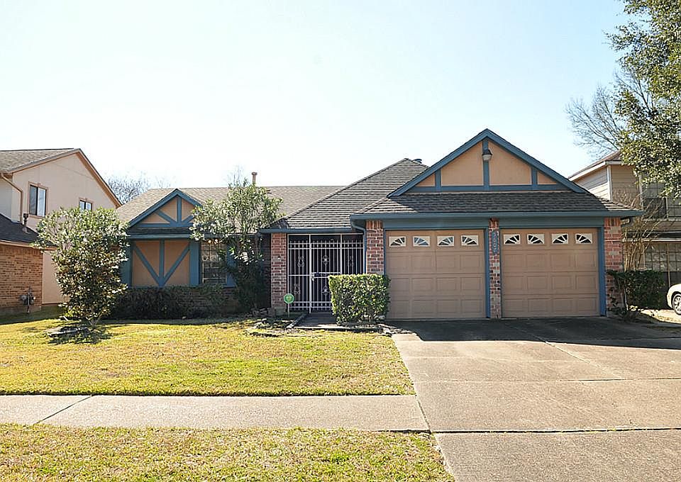 1st image of 5607 Fairview Forest Dr