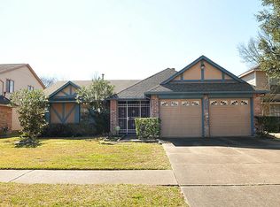 5607 Fairview Forest Dr, Houston, TX 77088