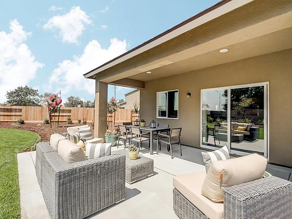 3rd image of 1001 Lucia Ave