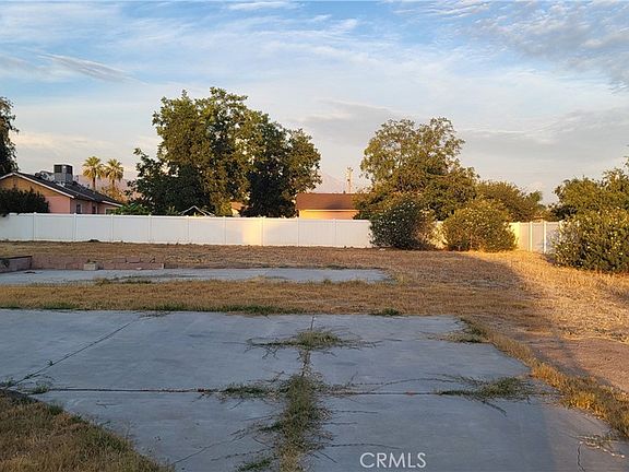 2nd image of 7329 Palm Ave