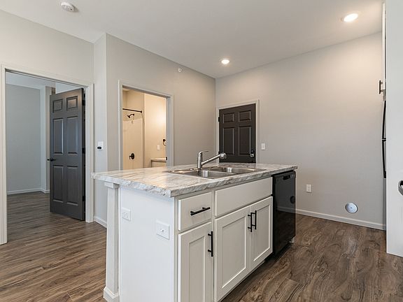 Park57 1 Bedroom Deluxe 4 Kitchen
