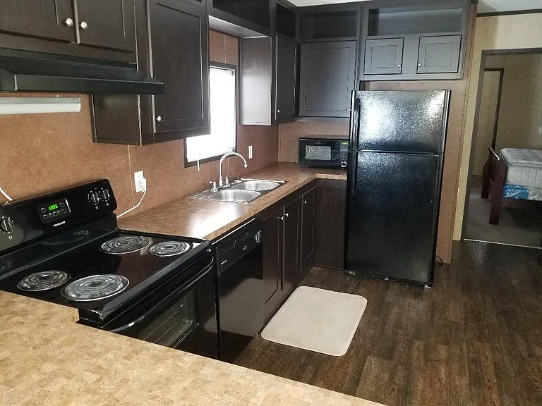 2021 Sam Houston Jones Pkwy — Photo 17