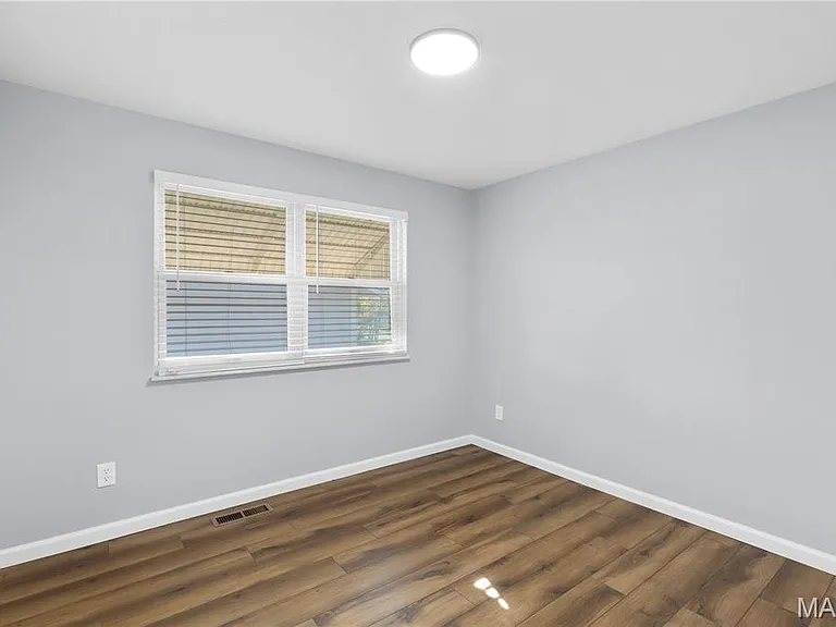 606 Rue Montand Dr — Photo 13