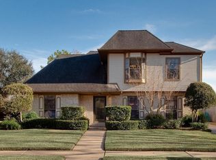 3211 W Farmington Ln, Sugar Land, TX 77479