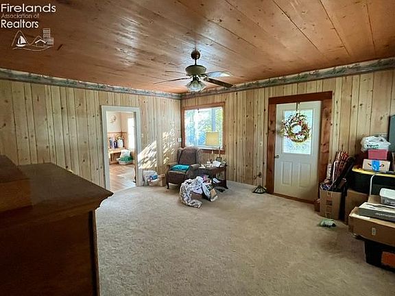 5th image of 7810 Hayes Ave