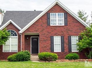9001 Holly Village Ct, Lyndon, KY 40242