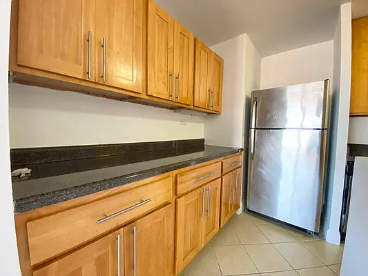 Rented by Bruma Realty LLC | media 15